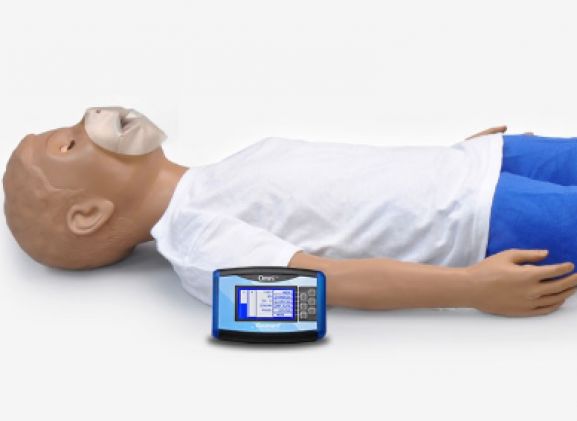 https://www.jayakelana.jayakelana.id/uploads/product/simulator-pasien-cpr-lima-6604227e2727ef5_cover.png